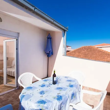 Apartman Anamarija Trogir Exterior photo